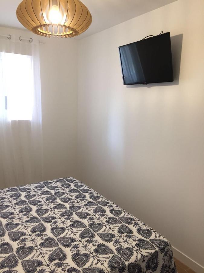 Apartment Av/ Armada Espanola, Ed/ Fernandos, 5, 5º H2 *